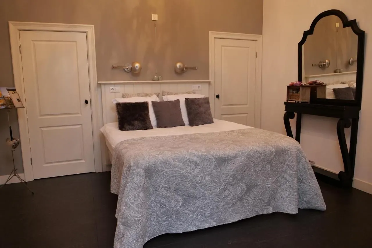 Bed & Breakfast Diemerbrug  Diemen