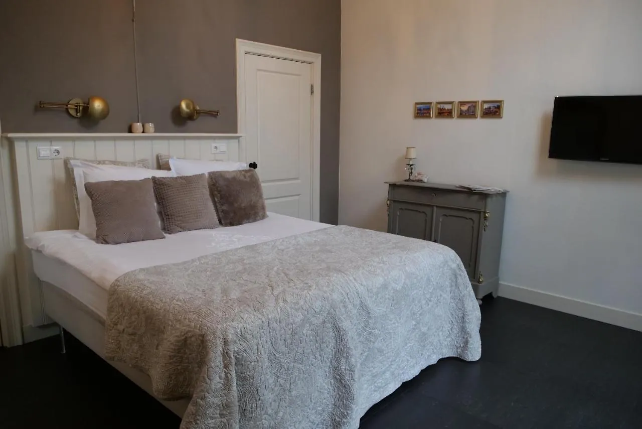 Bed & Breakfast Diemerbrug 0*, Diemen Netherlands