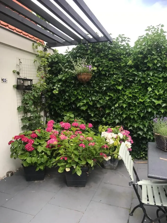 Bed & Breakfast Diemerbrug 0*, Diemen Netherlands