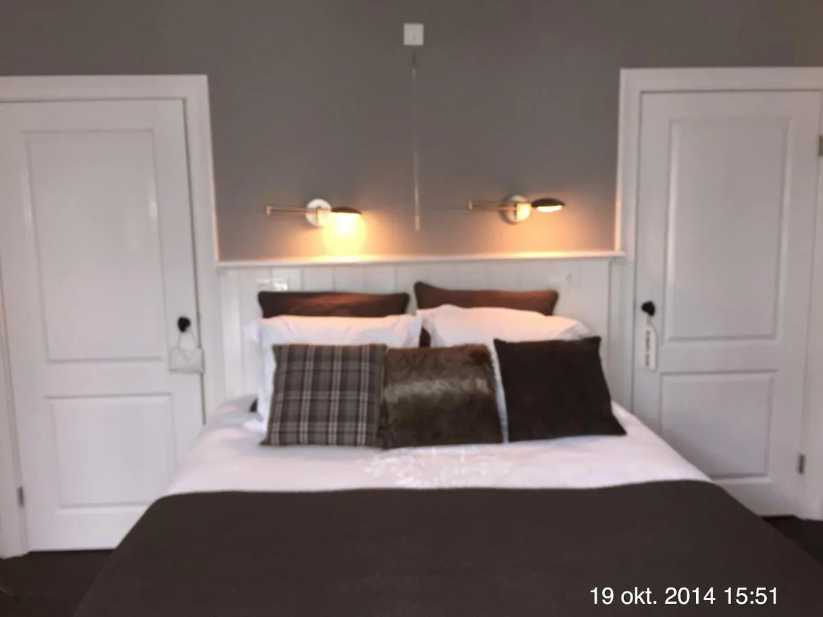 Bed & Breakfast Diemerbrug 0*, Diemen
